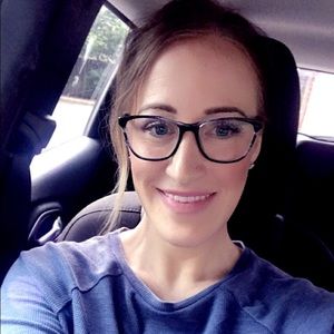 Meet your Posher, Katelyn